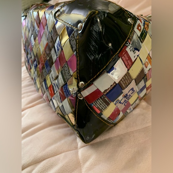 Wrapper Purse - Picture 3 of 6